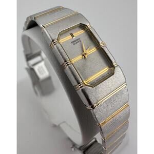 Seiko Womens Vintage Quartz Watch Silver Dial Two Tone Bracelet 13mm Rectangular